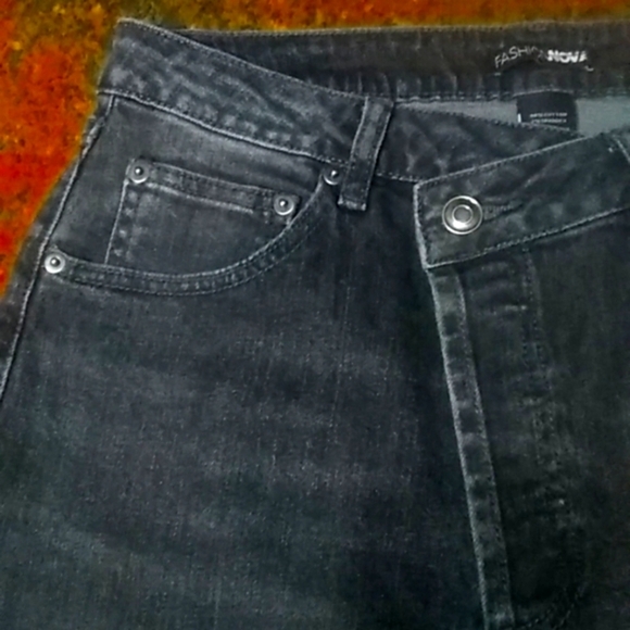 Fashion Nova Crossover Wide Leg Jeans - Picture 4 of 7